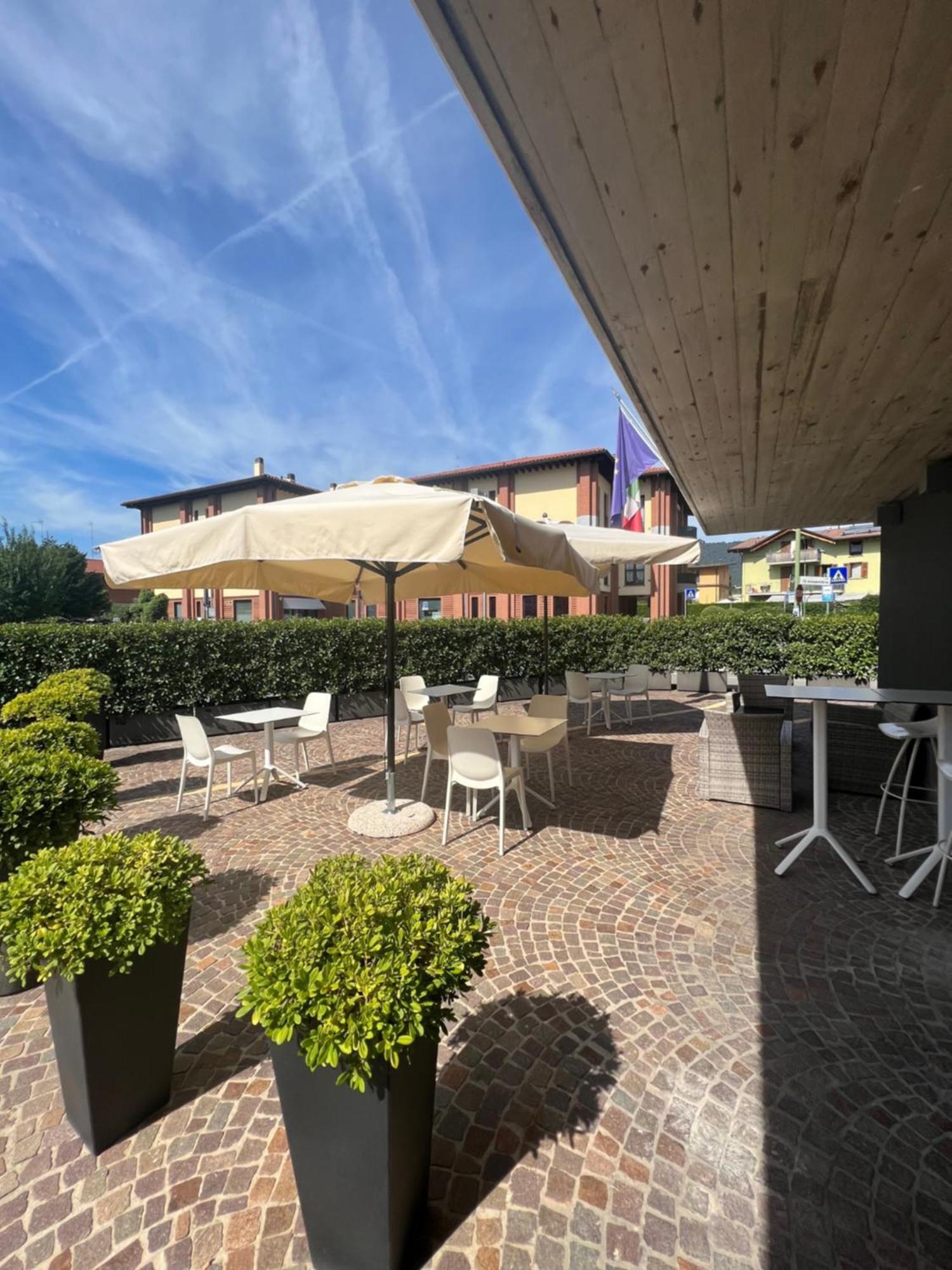 San Valentino Hotel Villa di Serio Esterno foto